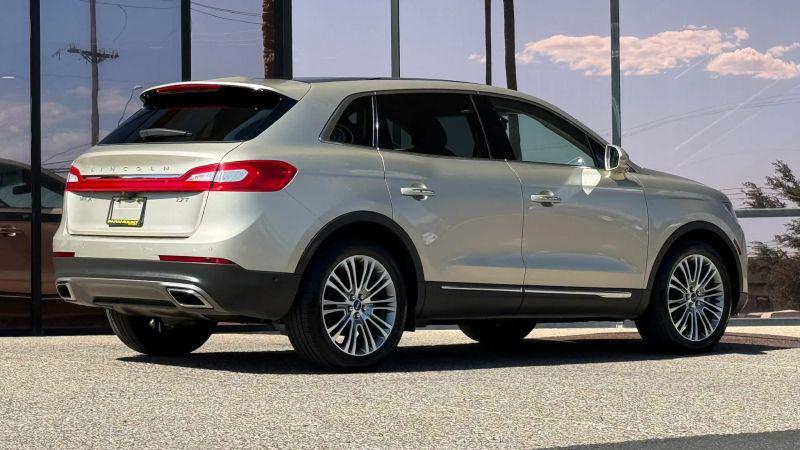 2017 Lincoln MKX Reserve
