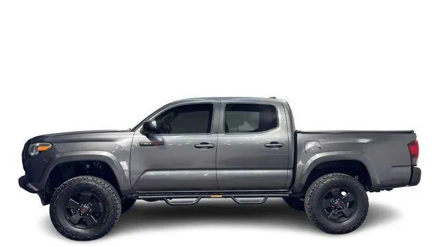 2018 Toyota Tacoma SR5 V6 for sale in Miami, FL