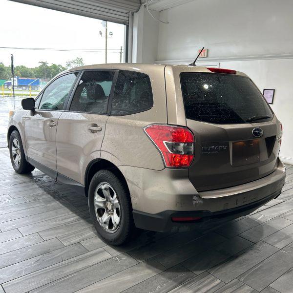 2014 Subaru Forester 2.5i