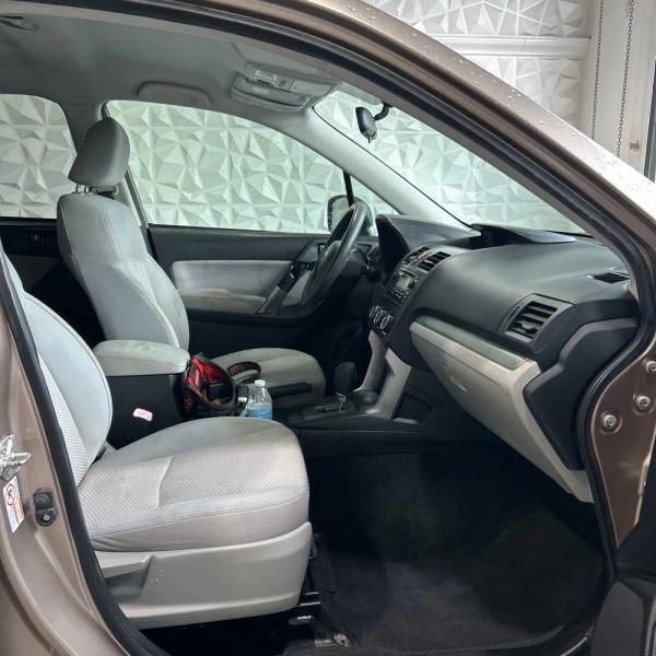 2014 Subaru Forester 2.5i