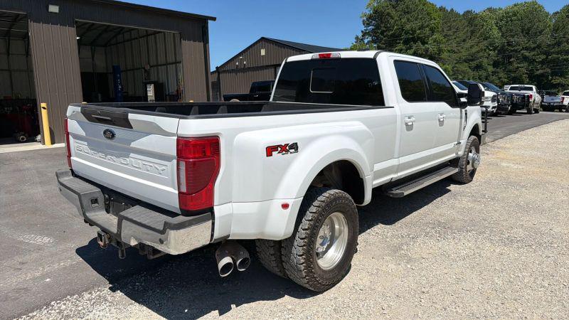 2022 Ford F-350 LARIAT