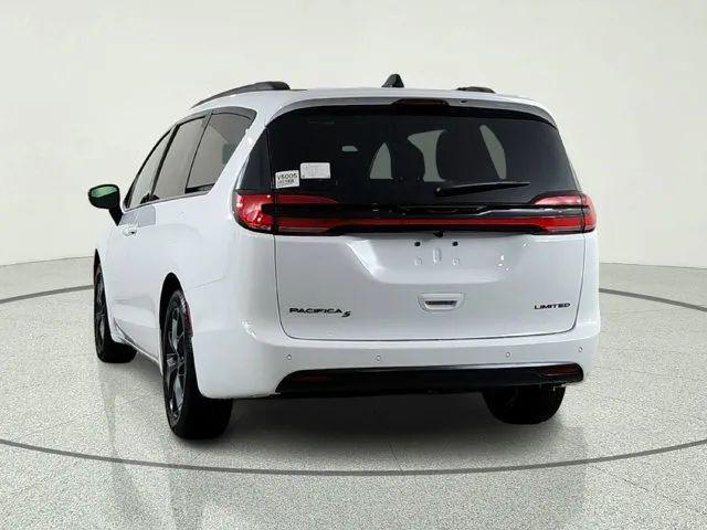 2027 Chrysler Pacifica Limited