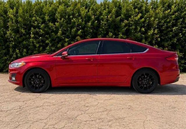 2020 Ford Fusion SE