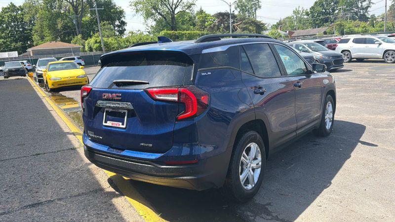 2022 GMC Terrain AWD SLE