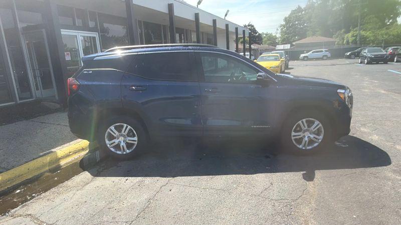 2022 GMC Terrain AWD SLE