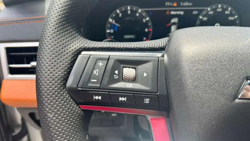 2022 Mitsubishi Outlander SEL 2.5 2WD