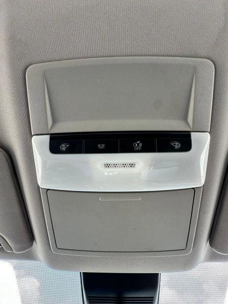 2020 Nissan Altima SR FWD