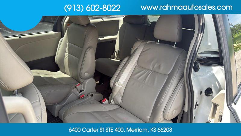 2018 Toyota Sienna XLE 8 Passenger