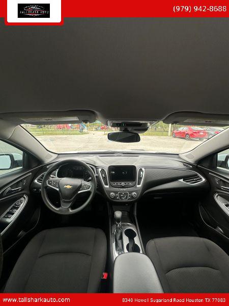 2025 Chevrolet Malibu FWD LS
