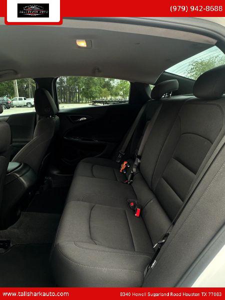 2025 Chevrolet Malibu FWD LS