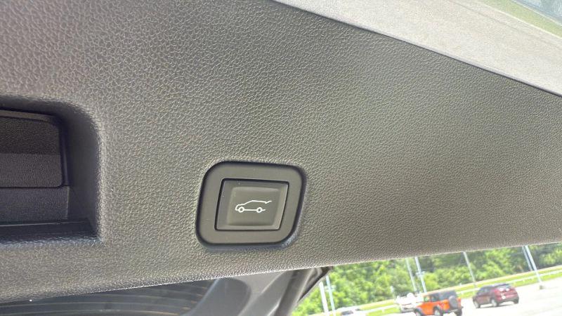 2025 Buick Enclave Preferred FWD