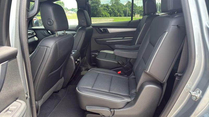 2025 Buick Enclave Preferred FWD