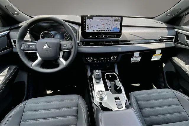 2026 Mitsubishi Outlander LE 2.5 2WD