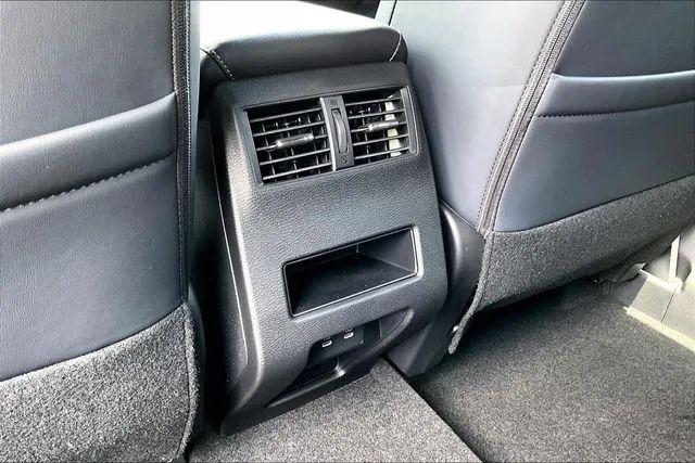 2026 Mitsubishi Outlander LE 2.5 2WD