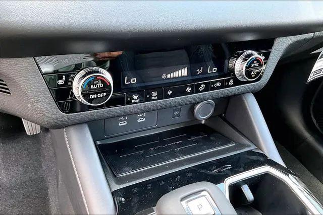 2026 Mitsubishi Outlander LE 2.5 2WD
