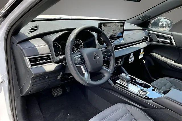 2026 Mitsubishi Outlander LE 2.5 2WD
