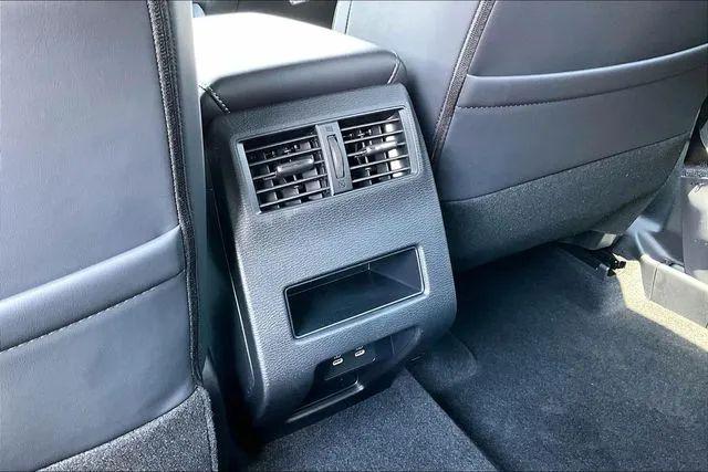 2026 Mitsubishi Outlander LE 2.5 2WD