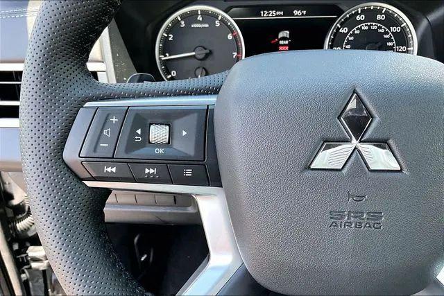2026 Mitsubishi Outlander LE 2.5 2WD
