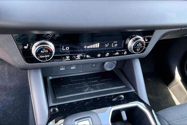 2026 Mitsubishi Outlander LE 2.5 2WD