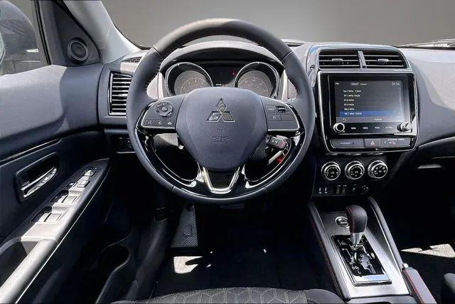 2026 Mitsubishi Outlander Sport 2.0 LE