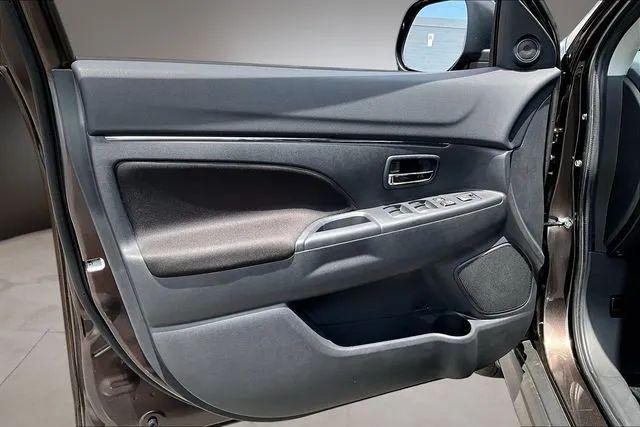 2026 Mitsubishi Outlander Sport 2.0 LE