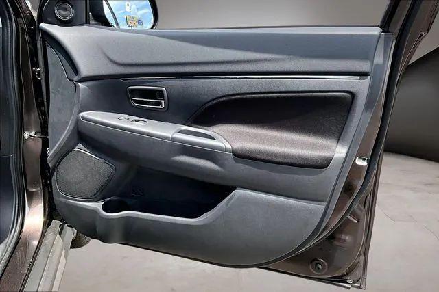 2026 Mitsubishi Outlander Sport 2.0 LE