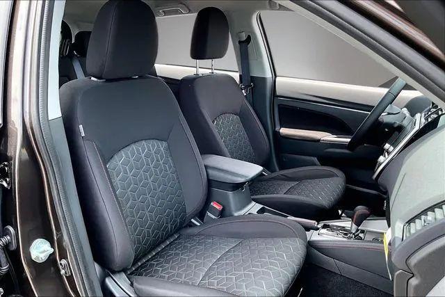 2026 Mitsubishi Outlander Sport 2.0 LE
