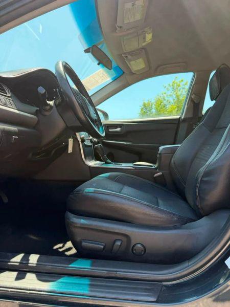 2015 Toyota Camry SE