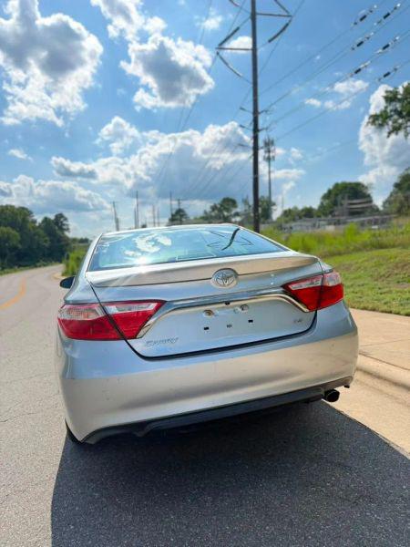2016 Toyota Camry SE