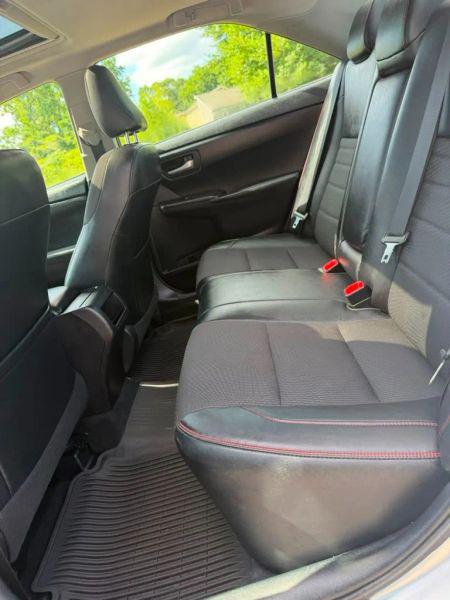 2016 Toyota Camry SE
