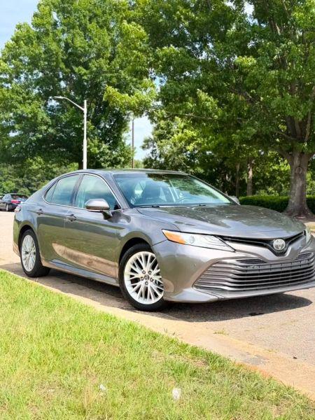 2018 Toyota Camry XLE
