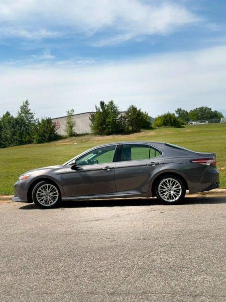 2018 Toyota Camry XLE