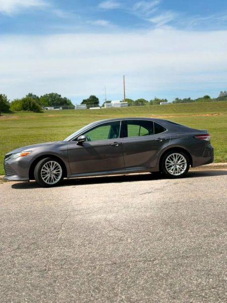 2018 Toyota Camry XLE