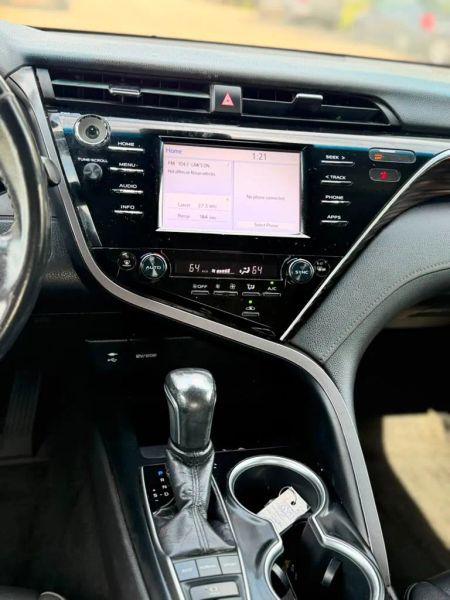 2018 Toyota Camry XLE