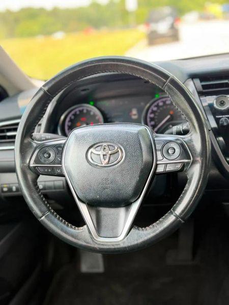 2018 Toyota Camry XLE