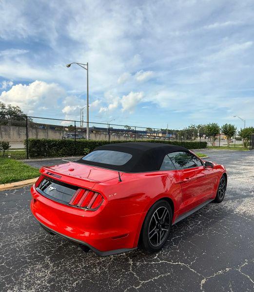 2020 Ford Mustang EcoBoost Premium Convertible