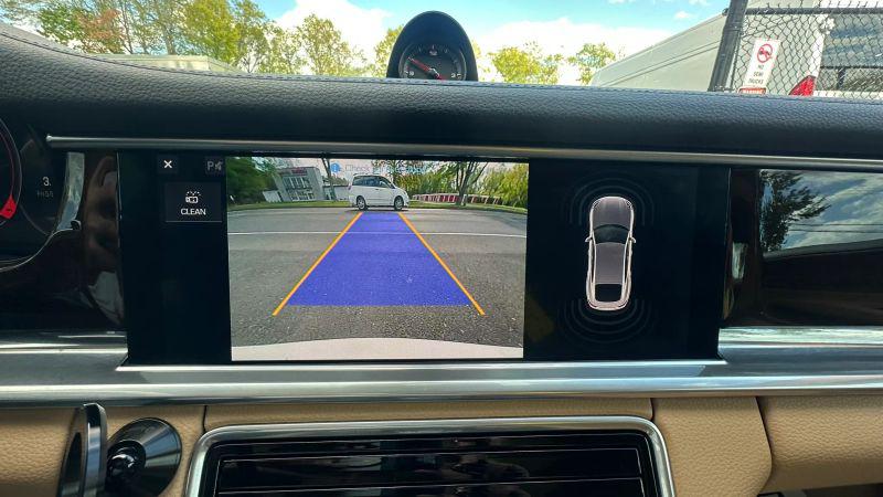 2018 Porsche Panamera 4