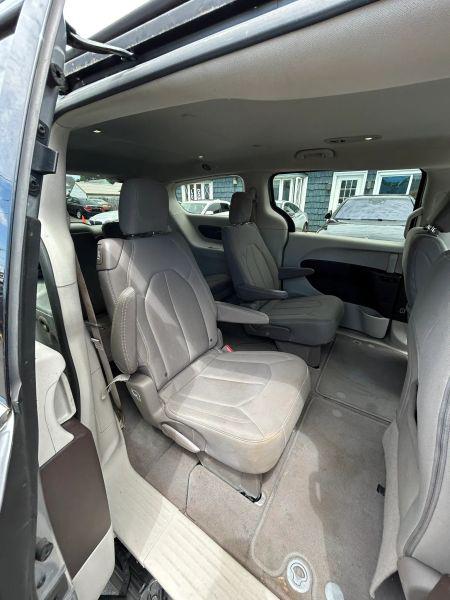 2017 Chrysler Pacifica Touring