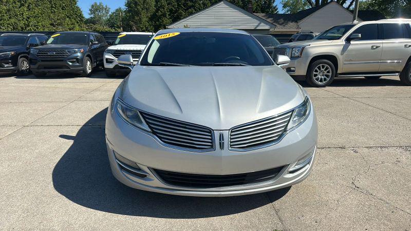 2015 Lincoln MKZ Hybrid Base