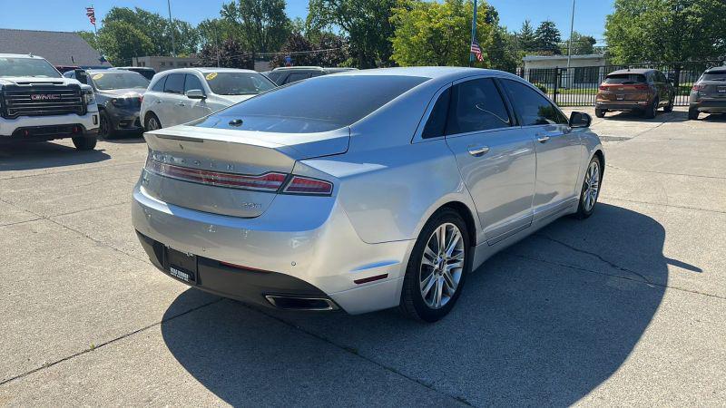 2015 Lincoln MKZ Hybrid Base