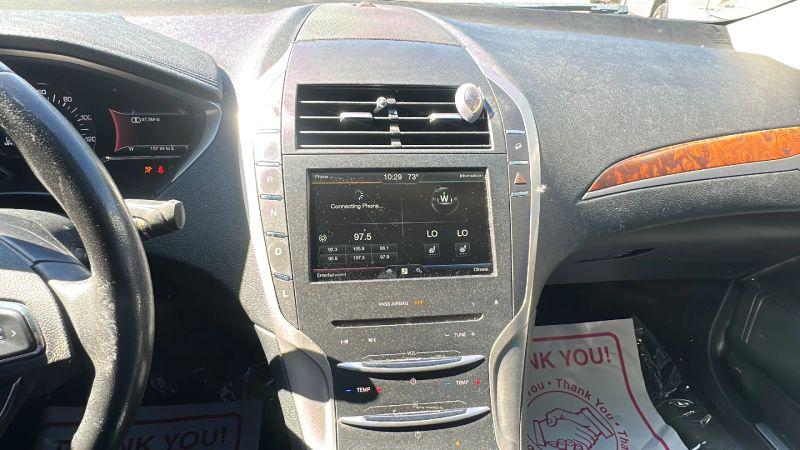 2015 Lincoln MKZ Hybrid Base
