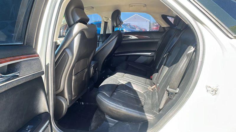 2015 Lincoln MKZ Hybrid Base