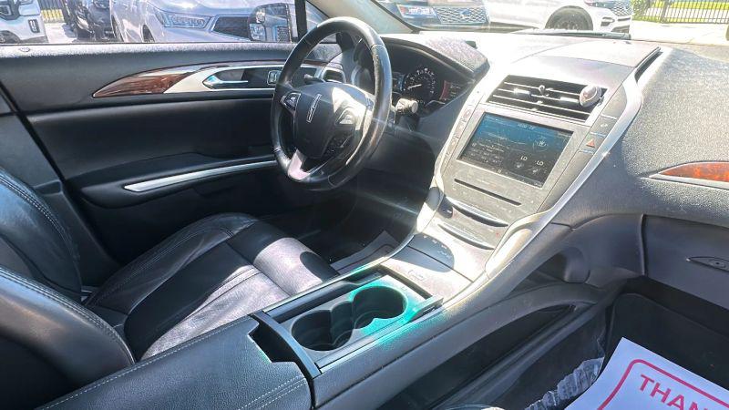 2015 Lincoln MKZ Hybrid Base
