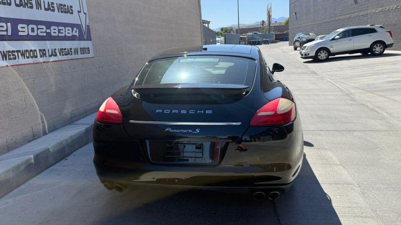 2011 Porsche Panamera S