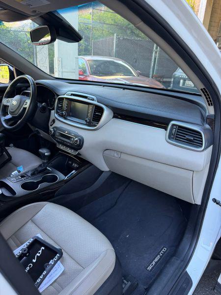 2019 Kia Sorento 3.3L EX