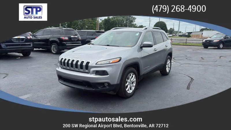 2016 Jeep Cherokee Altitude for sale in Bentonville, AR