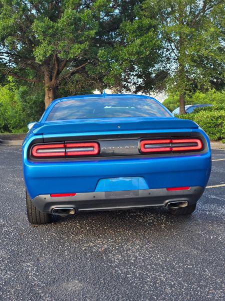 2015 Dodge Challenger SXT Plus