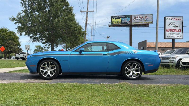 2015 Dodge Challenger SXT Plus