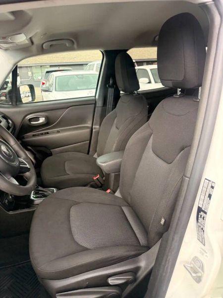 2023 Jeep Renegade Latitude 4x4