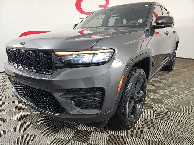 2023 Jeep Grand Cherokee Altitude 4x4